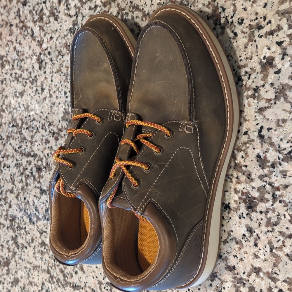 Earth spirit shoes